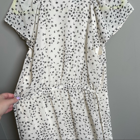 H&M Pattern Dress - Picture 6 of 7